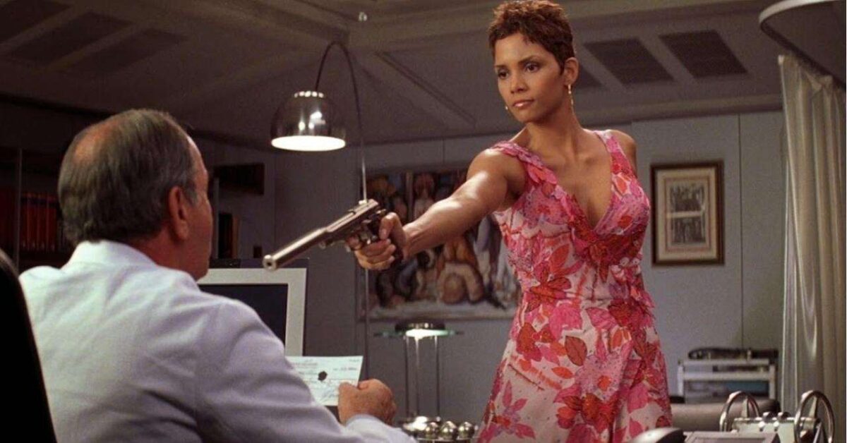 James Bond : un spin-off sur Jinx aurait pu changer la saga