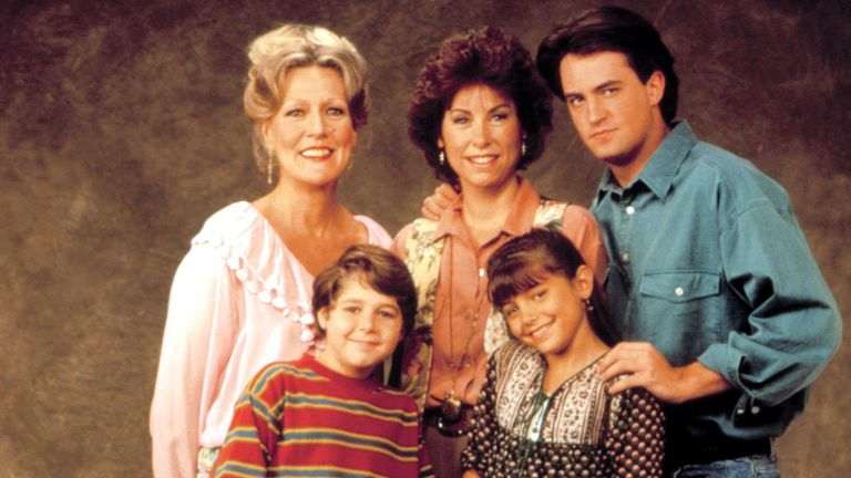 Avant Friends, Matthew Perry a joué dans une sitcom presque impossible à regarder aujourd’hui