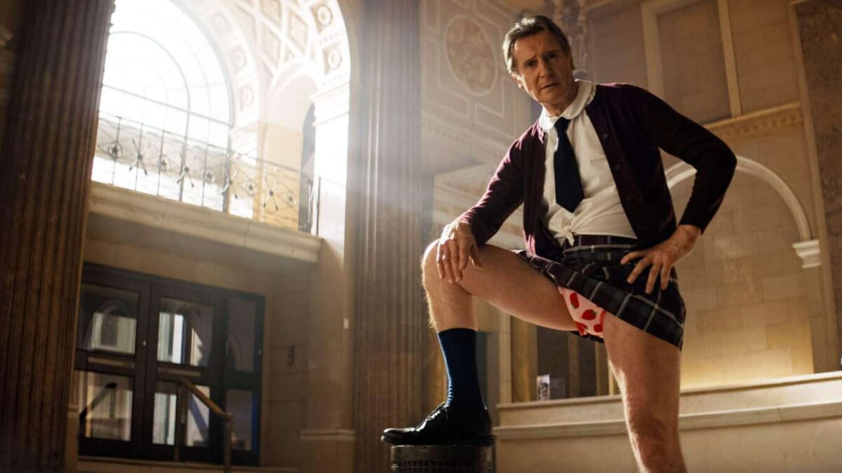 Les impressions du réalisateur du premier Naked Gun sur le reboot avec Liam Neeson