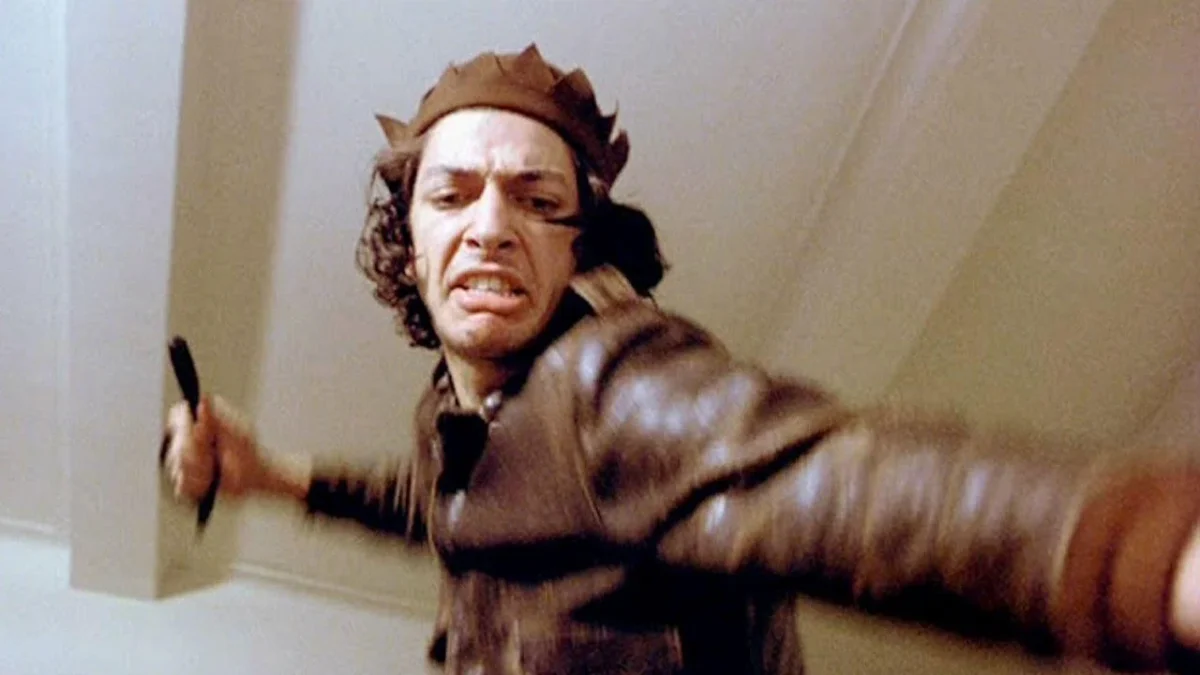 Jeff Goldblum : ses débuts marquants en méchant dans un film d’action culte