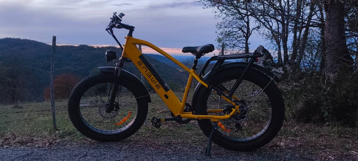 Test Engwe E26 : le fat-bike qui voit large