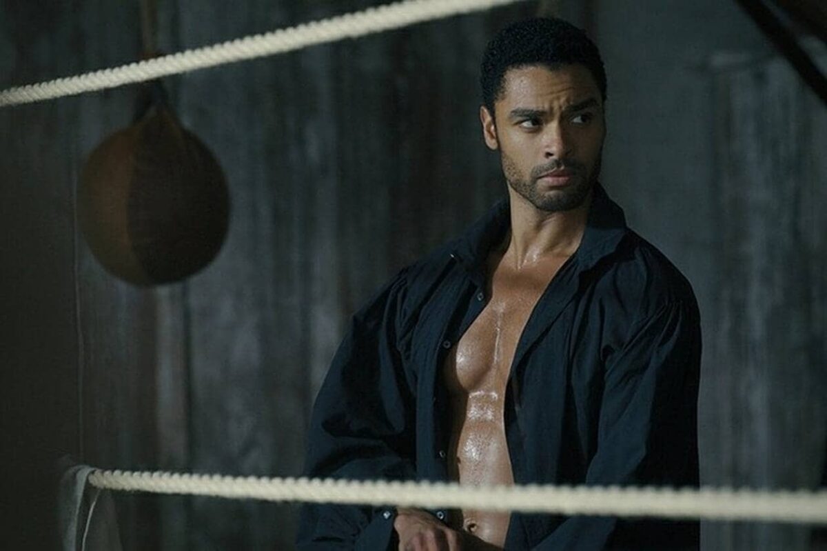 De Survivor à Bridgerton : le décollage tardif de Regé-Jean Page