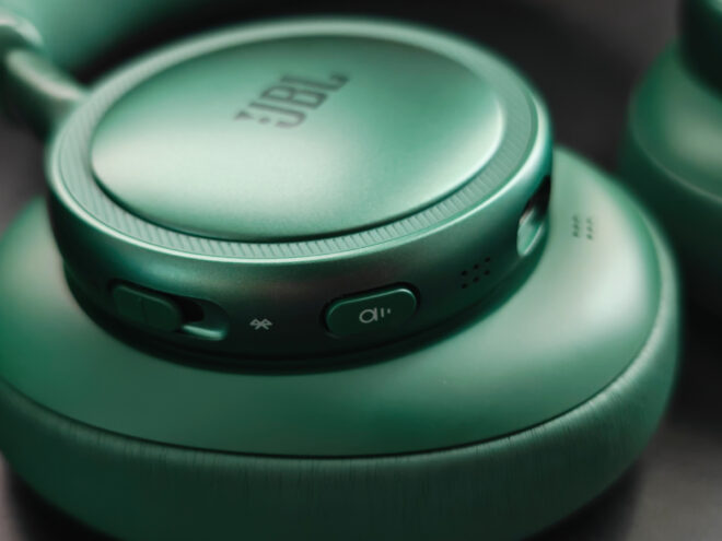 JBL Live 780NC