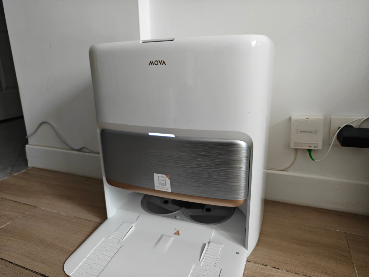 MOVA V70 Ultra Complete
