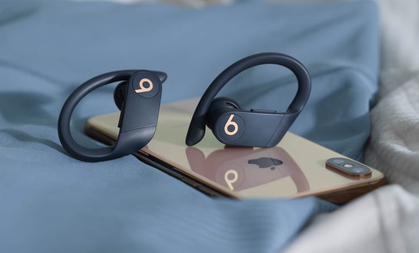 Apple facing class action lawsuit over Powerbeats Pro earbuds charging issues