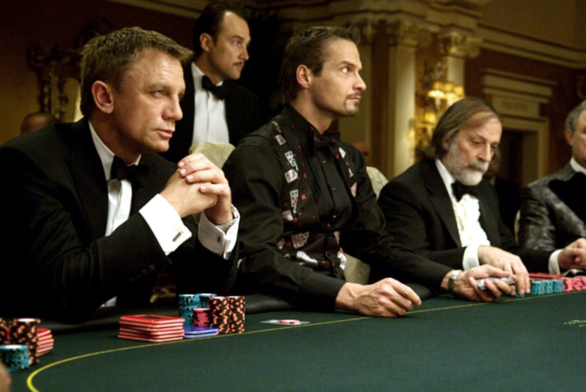 James Bond : retour sur les adaptations de Casino Royale