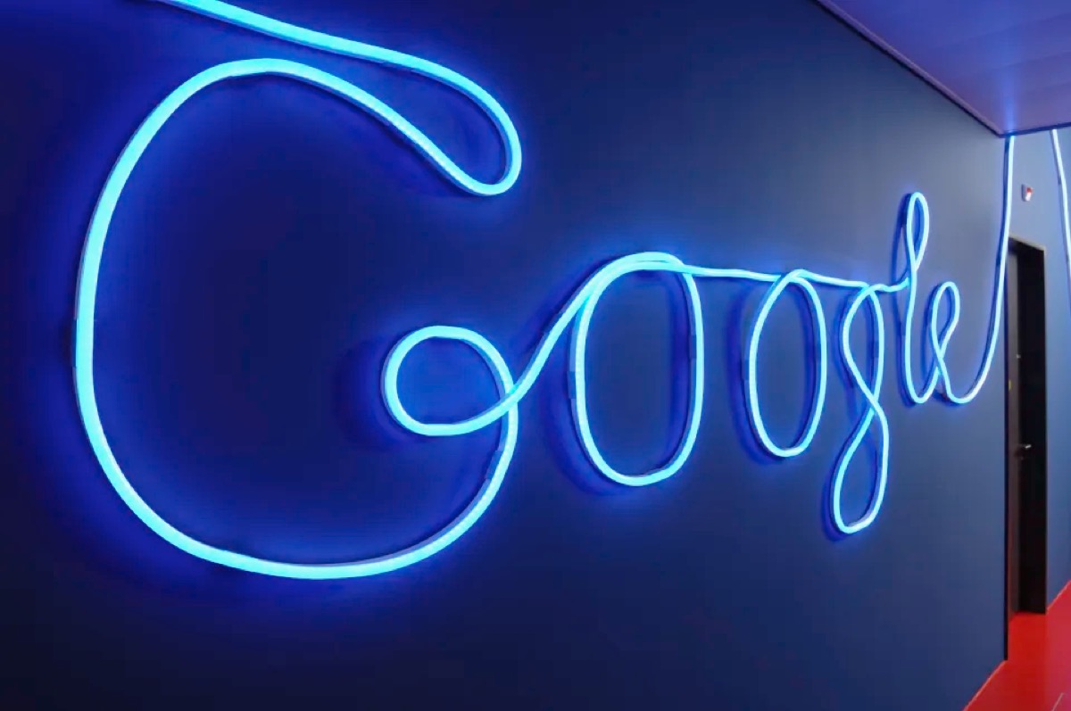 Regarder la vidéo Leaks chez Google : les secrets de ses échecs en matière de confidentialité et sécurité révélés