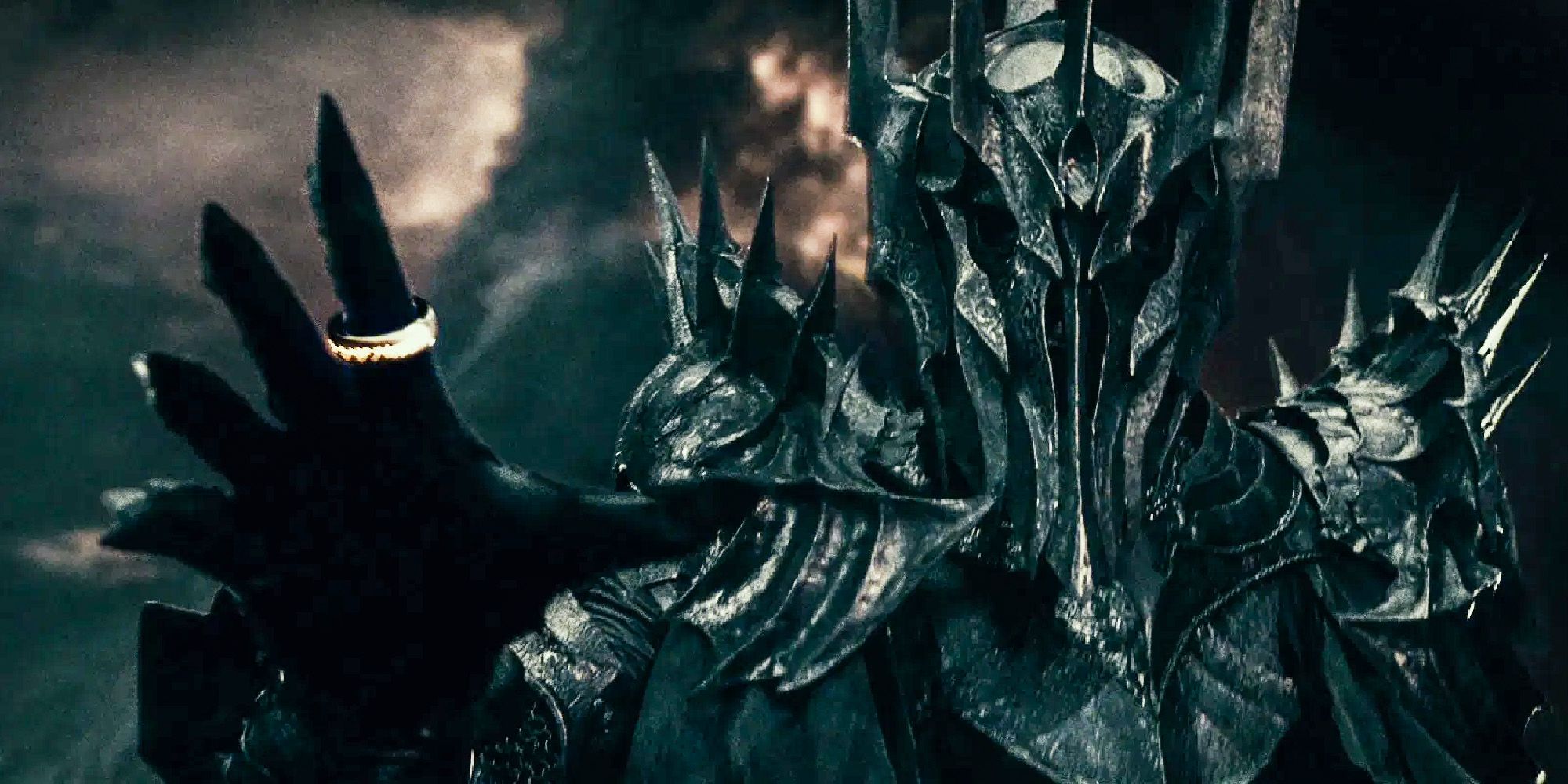 Regarder la vidéo The Hunt for Gollum : un film Le Seigneur des Anneaux avec le vrai visage de Sauron ?