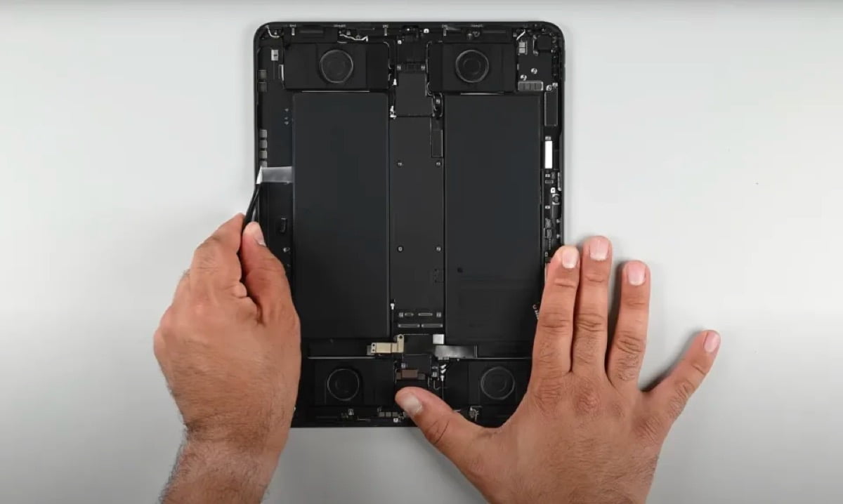 iFixit dévoile une batterie plus facile à remplacer dans le nouvel Apple iPad Pro M4