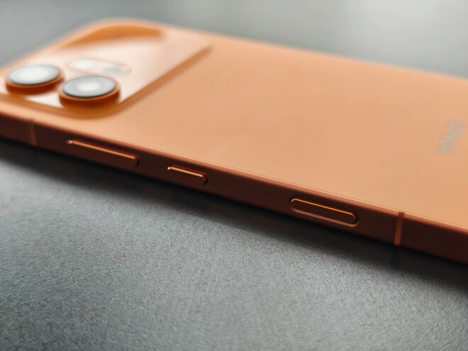 Honor 600