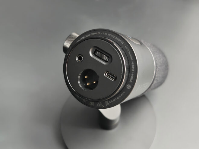 Razer Seiren V3 Pro