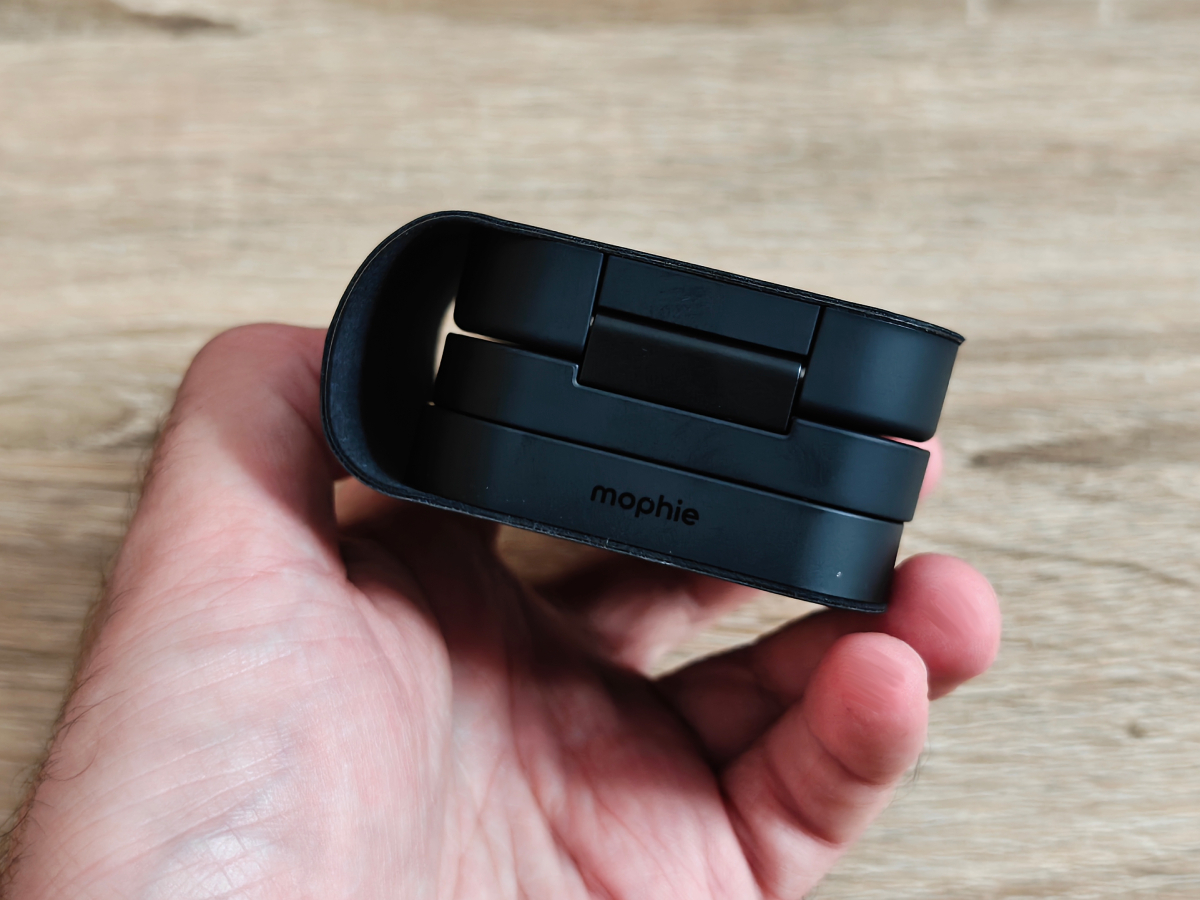 Mophie Roam 3-in-1 Travel Charger