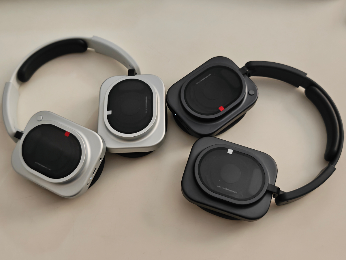 Les 2 coloris du Nothing Headphone(1) Pro